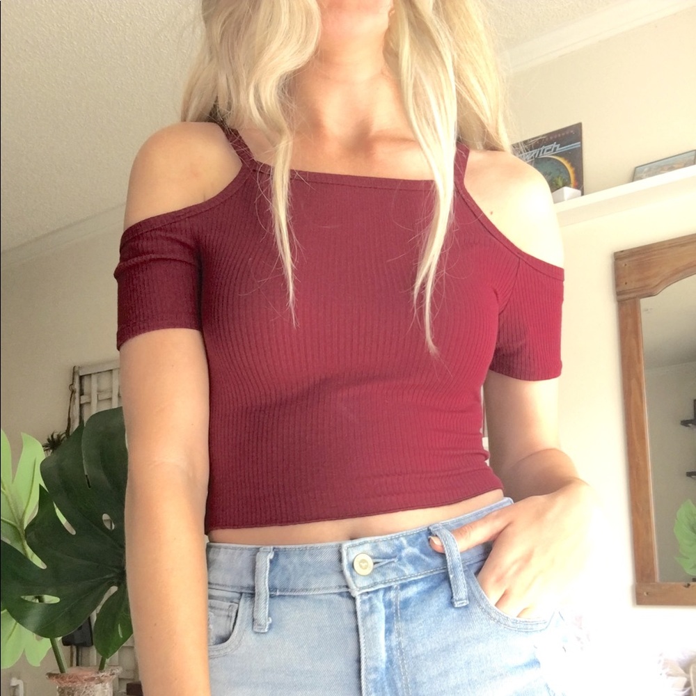 Cold Shoulder Crop Top | Small